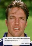 Fussball-Lothar-Matthaeus-Kopf-in-den-Sand